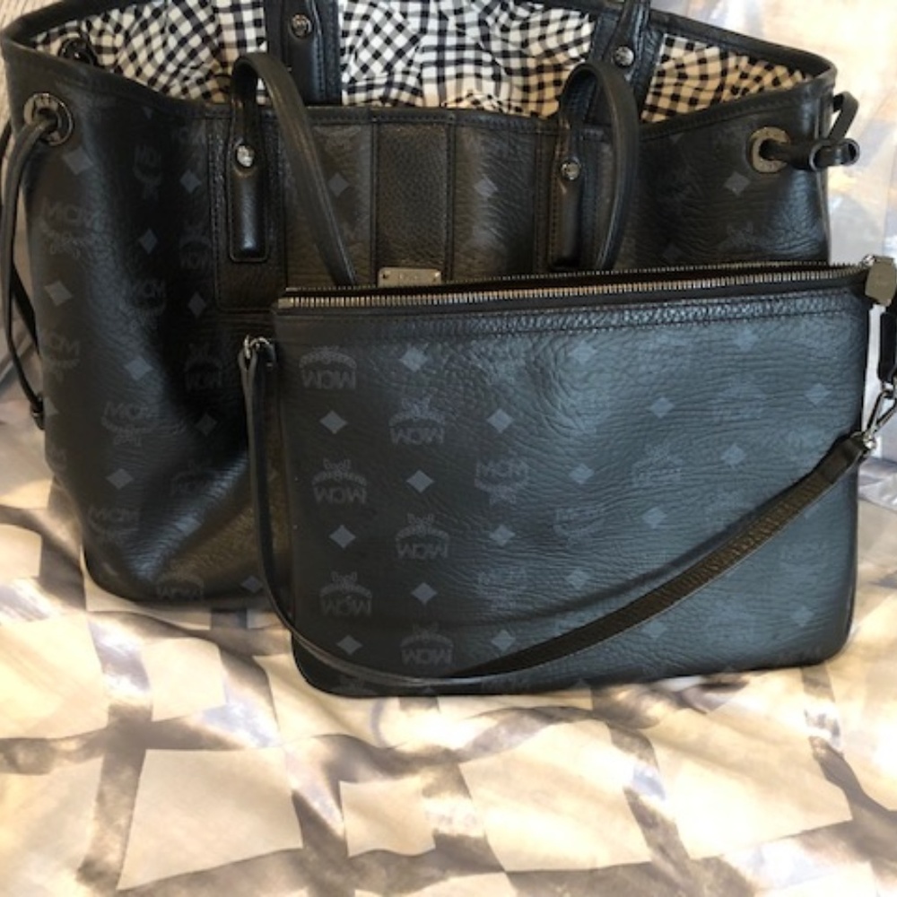 MCM Medium Liz Reversible Shopper
